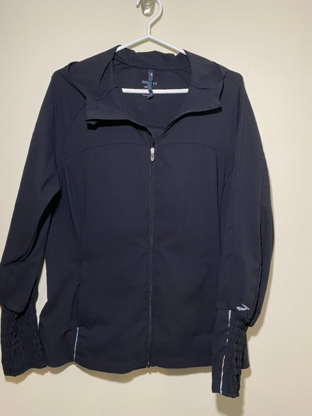 Brooks Packable Hooded Running Jacket